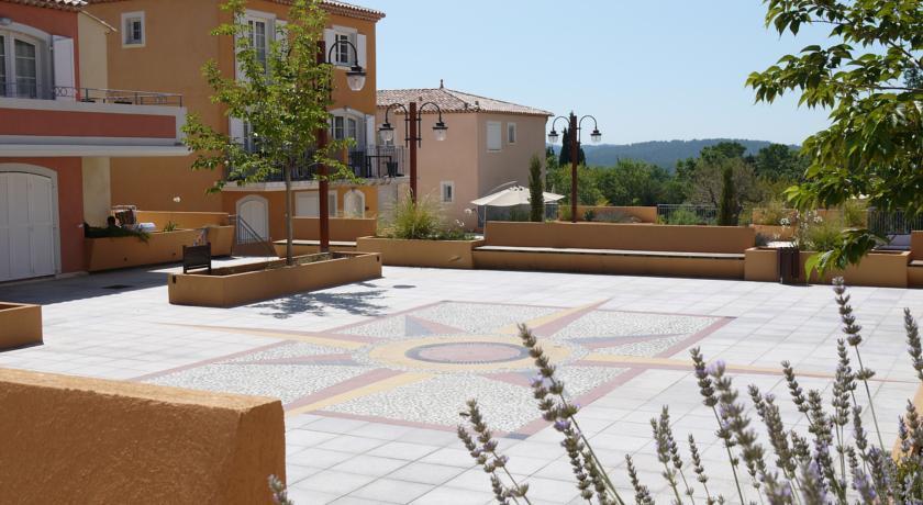 Appartement Dans Residence - Le Domaine De Camiole กัลลิออง ภายนอก รูปภาพ