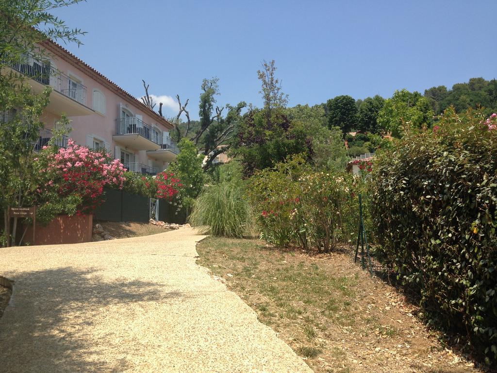 Appartement Dans Residence - Le Domaine De Camiole กัลลิออง ภายนอก รูปภาพ
